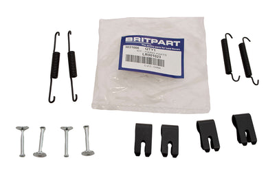 LAND ROVER FREELANDER 2 HANDBRAKE SHOE FITTING KIT UPTO CH999999 2012- LR001023.