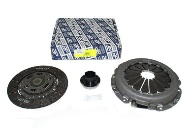 LAND ROVER DEFENDER & DISCO 1 200/300TDI CLUTCH KIT - AP BRANDED LR009366.